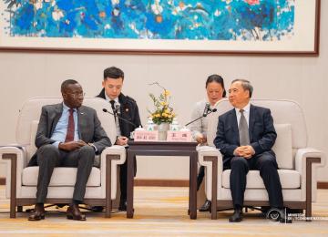 Mukoko Samba en Chine