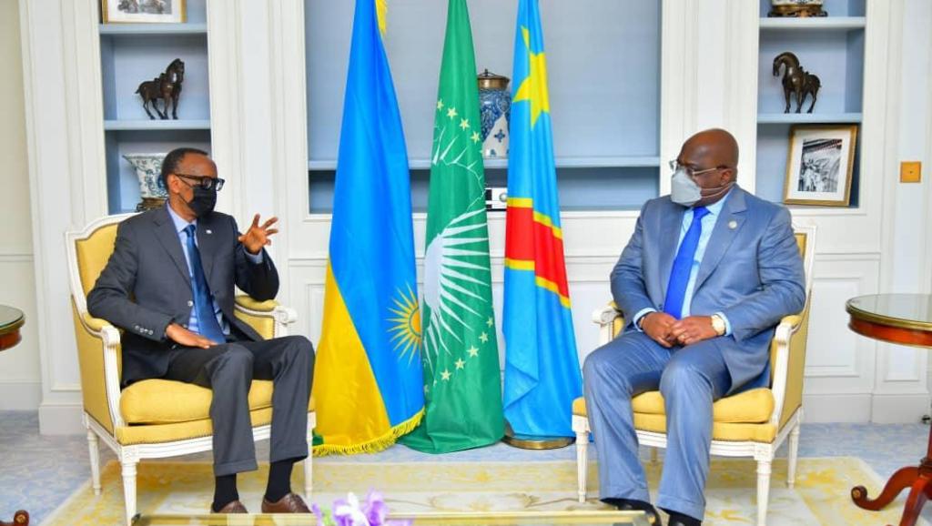 Félix Tshisekedi et Paul Kagame au sommet de Paris sur le financement des économies africaines. Ph. Droits tiers.