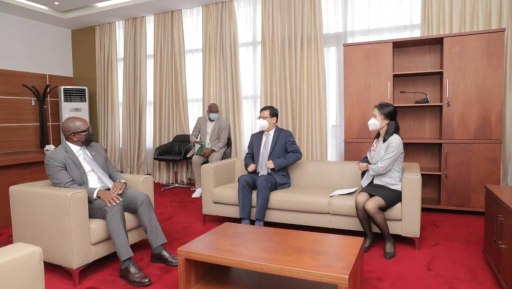 Le PM Sama Lukonde et l'ambassadeur de Chine en RDC