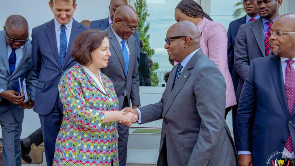 Le Premier Ministre Sama Lukonde a reçu cette semaine la chef de mission du FMI Mme Mercedes Vera Martin à Kinshasa 