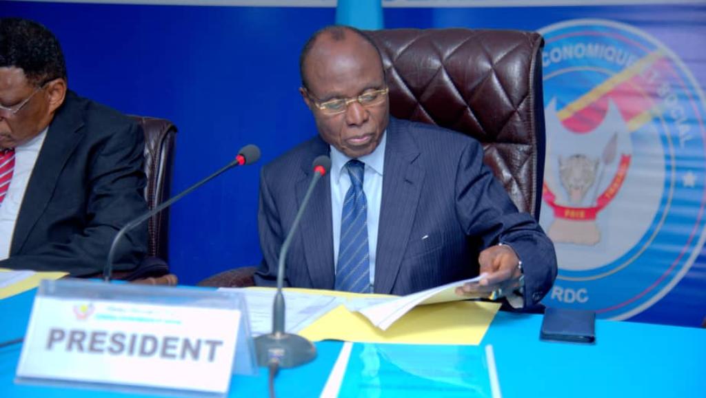 Le Président du  Conseil économique et social,  Jean-Pierre Kiwakana 