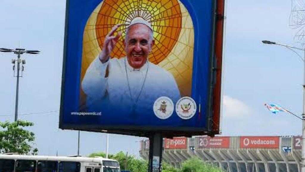 Une affiche publicitaire à Kinshasa. Photo d'illustration.