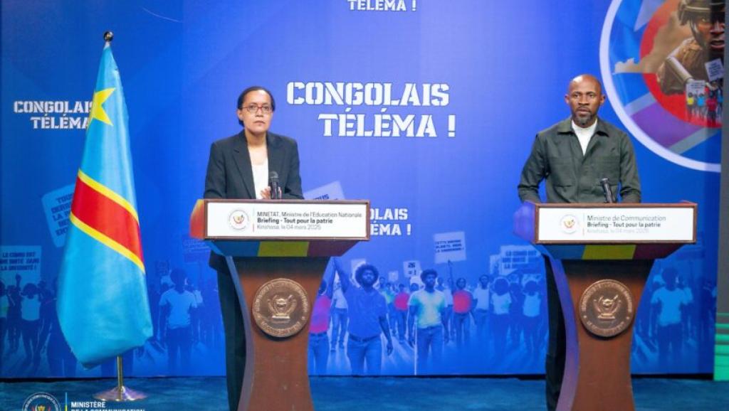 Raïssa Malu et Patrick Muyaya, lors d'un briefing de presse