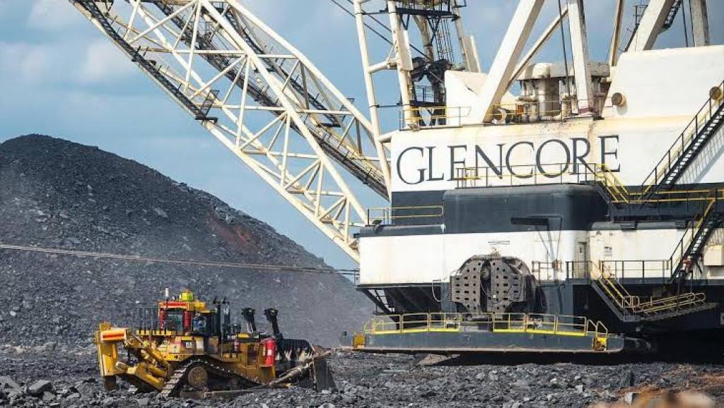 Une plateforme de Glencore 