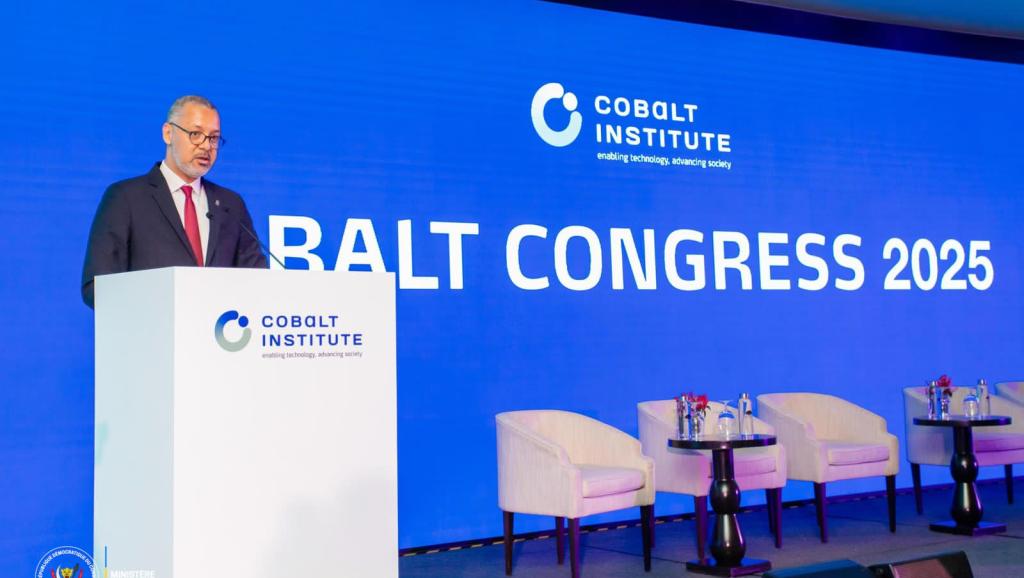 Kizito Pakabomba, ministre congolais des mines 