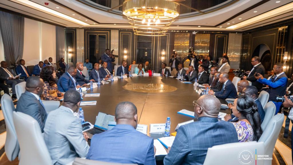 Premiere réunion de la Troïka politique du gouvernement Suminwa II 