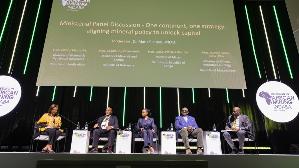 Au symposium ministériel de l’Investing in African Mining Indaba 2026 au Cap Town, en Afrique du Sud 