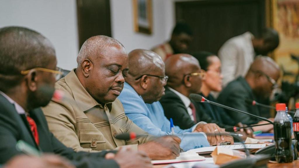 Réunion de suivi de la liquidation de la paie des fonctionnaires 