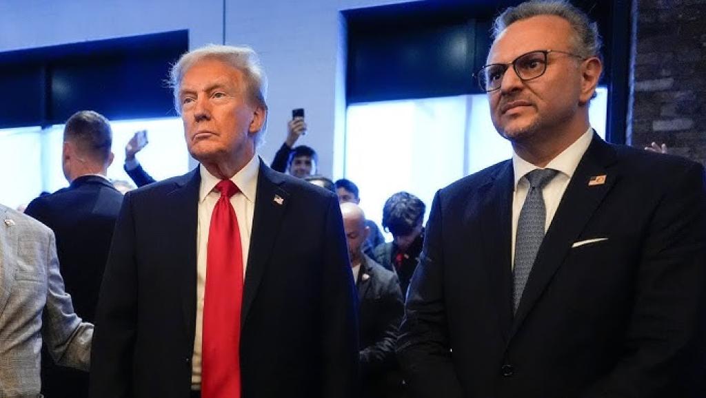 De gauche à droite, Donald Trump et Massad Boulos.