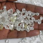 Les prix de gros des diamants taillés en gros ont chuté d’environ 20 % en 2023