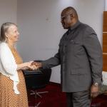 Le ministre de Mines Louis Watum et l'ambassadrice américaine en RDC, Lucy Tamlyn