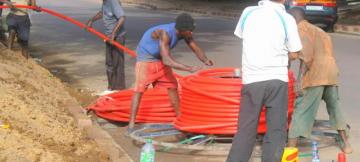 Installation de la fibre optique. Ph. droits tiers.