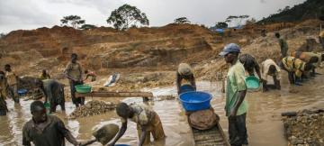 Une carrière d'exploitation artisanale 