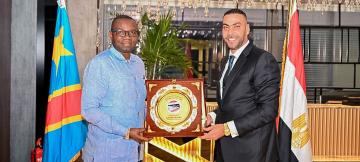 Julien Paluku, et Mahmoud Samih, PDG de Mahmoud Samih Holding lors de l'évaluation du parténariat au Caire ce dimanche 14 septembre 2025