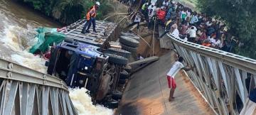 Photo du pont Bundwe effondré sur la RN1 dans le territoire de Bukama lundi 1 septembre 2025