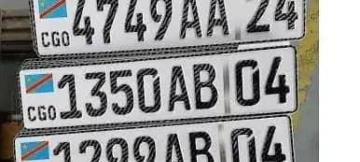 Plaques d'immatriculation.