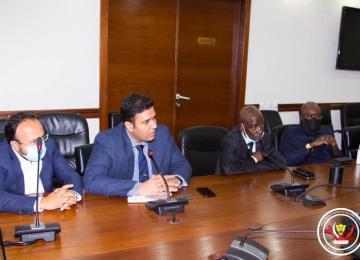 La délégation des investisseurs indiens au bureau de Sele Yalaghuli. Ph. Droits tiers.