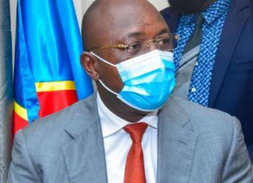 Gentiny Ngobila, Gouverneur de la ville de Kinshasa.