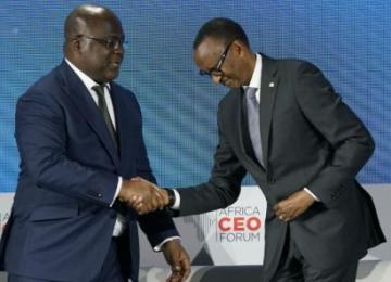 Poignée de main entre Félix Tshisekedi et Paul Kagame. Photo droits des tiers