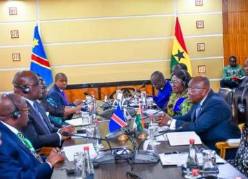 A travers cette visite, le chef de l'État veut renforcer la coopération avec le Ghana 