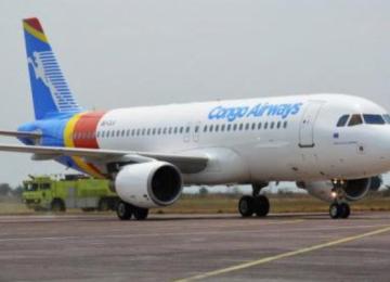Un avion de Congo Airways sur le tarmac de l'aéroport de Ndjili. Photo d'ilustration