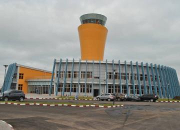 La nouvelle tour de contrôle de l'aéroport de N'djili