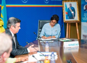 Le DG du groupe Perenco reçu par la ministre des Hydrocarbures 
