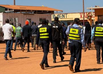 Illustration des opérations de contrôle des véhicules dans le Haut-Katanga 