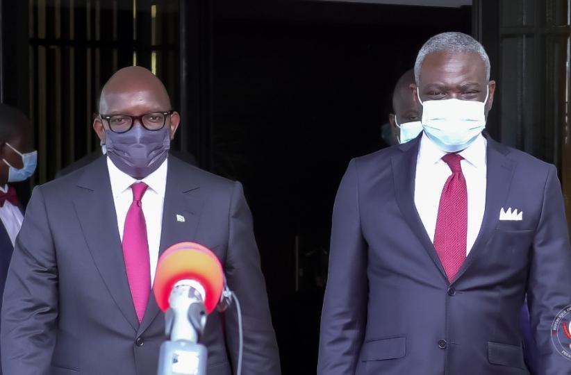 Tête-à-tête à Brazzaville entre les deux Premiers Ministres de deux Congo 