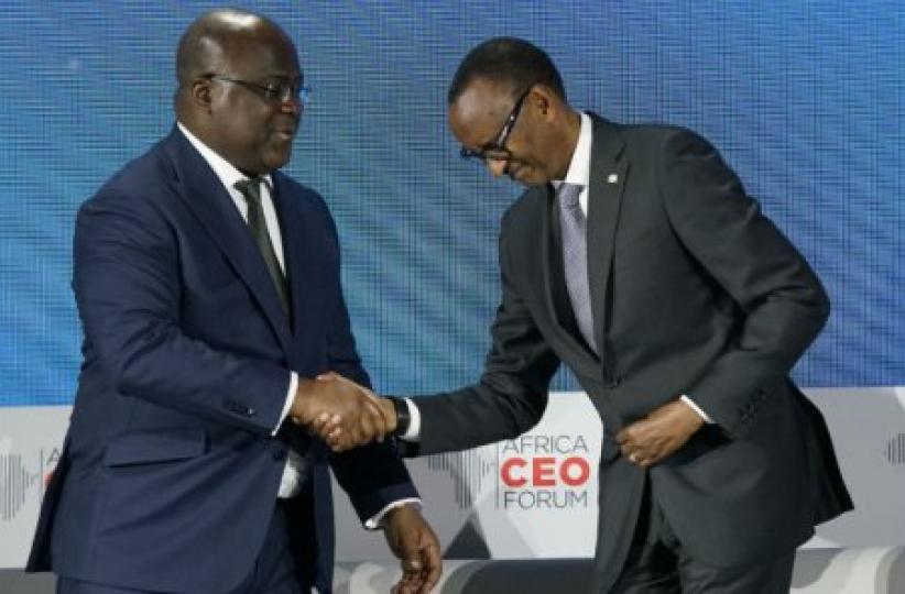 Poignée de main entre Félix Tshisekedi et Paul Kagame. Photo droits des tiers