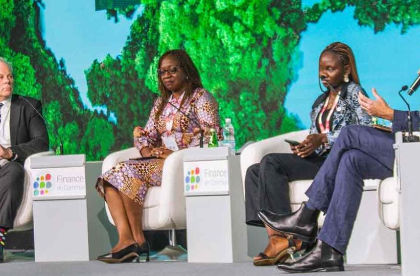 Le panel avec Marie-Laure Akin Olugbade (2è à partir de la g.), vice-présidente ai de la BAD