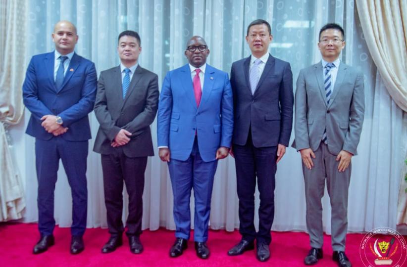 Le staff de Huawei a été reçu à la Primature par le Premier Ministre 