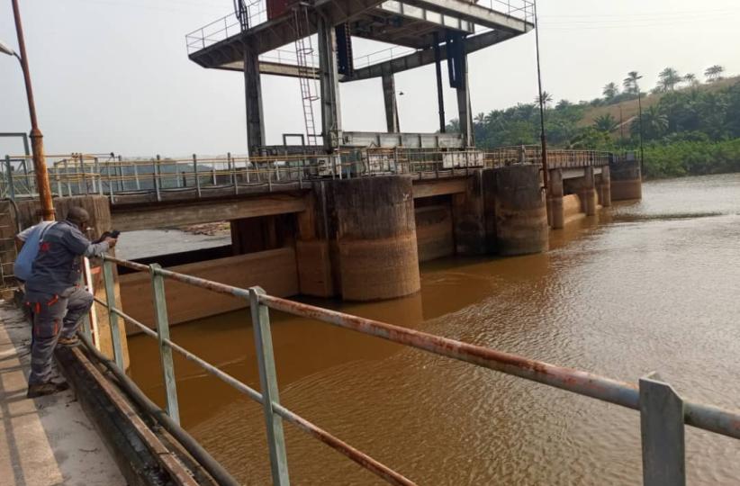 La baisse du niveau d'eau est visible à Zongo 