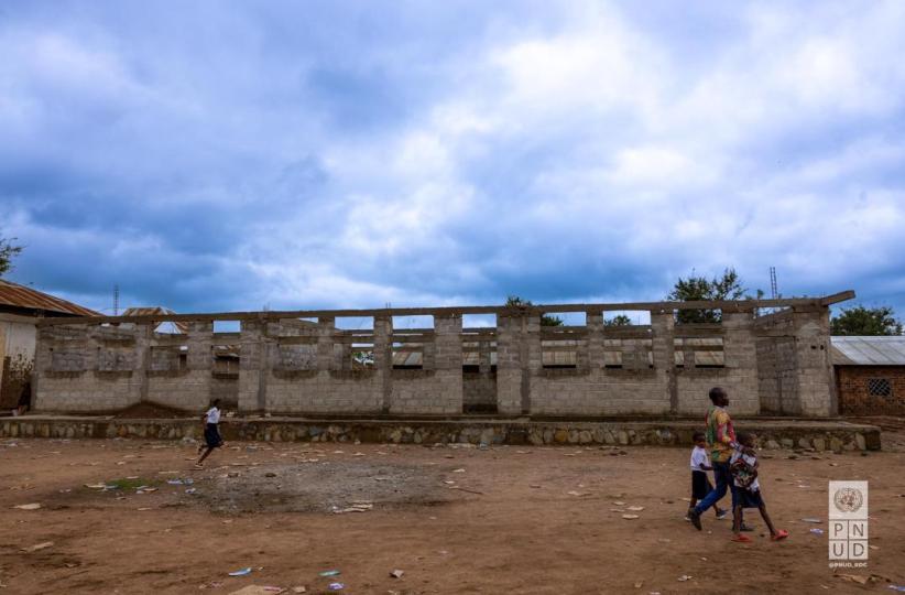 Construction d'une école à Kongolo dans le cadre du PDL 145 T