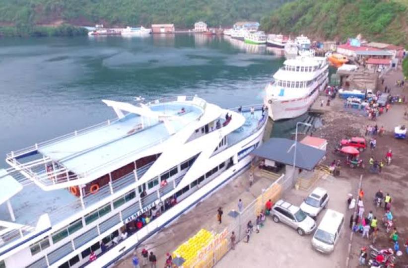 Bateau au bord du lac Kivu. Ph. Droits tiers 