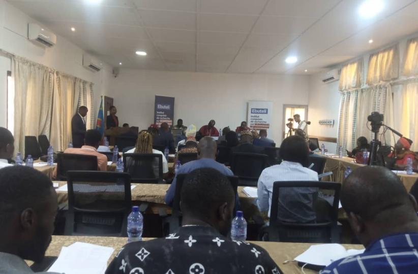 Lors d'un forum public organisé à Kinshasa par l'institut Ebuteli avec les chefs coutumiers 