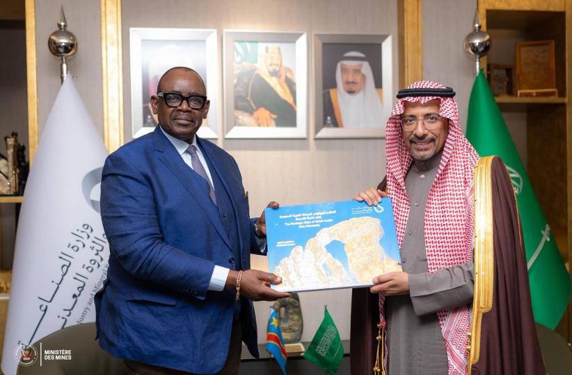 Louis Watum Kabamba, ministre national de Mines, et son homologue du Royaume d’Arabie Saoudite, Bandar bin Ibrahim Al-Khorayef, ministre de l’Industrie et des Ressources minérales.